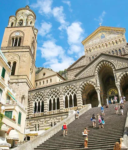 Direct private transfer to Amalfi center, the heart of the historic Maritime Republic.
