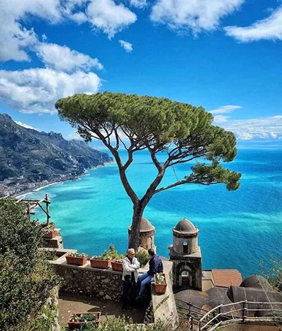 Premium private transfer to Ravello, the city of music overlooking the Gulf of Salerno.